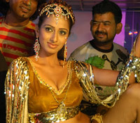 24 mani neram tamil actress ilavarasi hot video hd